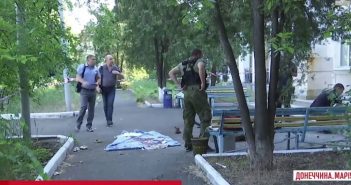 Серія вибухів у Маріуполі: очевидці говорять про поранених на базі спецпідрозділу МВС