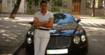 Элитный автопарк и катер: на Сумской таможне новый руководитель