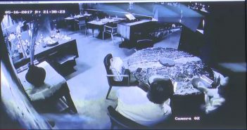 Луценко на брифинге показал оперативное видео по делу о вымогательстве Гужвы