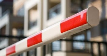 Журналистам российского телеканала Life запретили въезд в Украину
