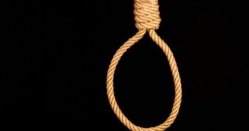 Подозреваемого в организации нападения на Черновол повесили в СИЗО – нардеп