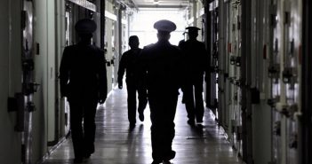 В Одесском СИЗО после зверского убийства сотрудницы начали избивать заключенных