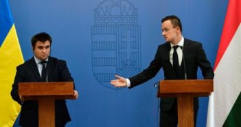 Під посольством України в Угорщині – мітинг за відокремлення Закарпаття