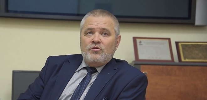 Николаев уволил