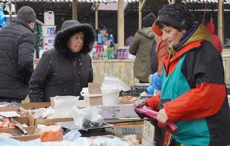 Морози та відключення світла: що буде з цінами на продукти до кінця зими