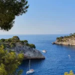 Для тих, хто любить тишу: 7 найкращих місць у Європі для соло-туристів