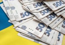 Паливо по 100 гривень: коли чекати нового цінового стрибка на АЗС