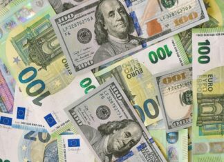 Євро та місцеві валюти: що важливо знати туристам у країнах ЄС